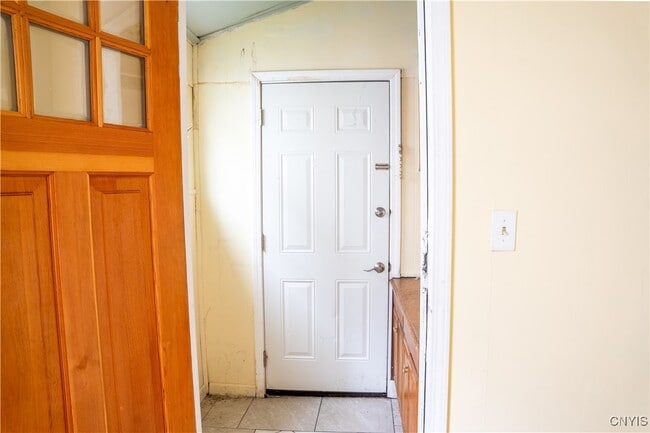 122 S Bellinger St in Herkimer, NY - Building Photo - Building Photo