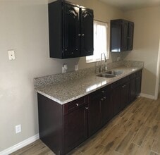 939 Greenville St in Henderson, NV - Building Photo - Building Photo