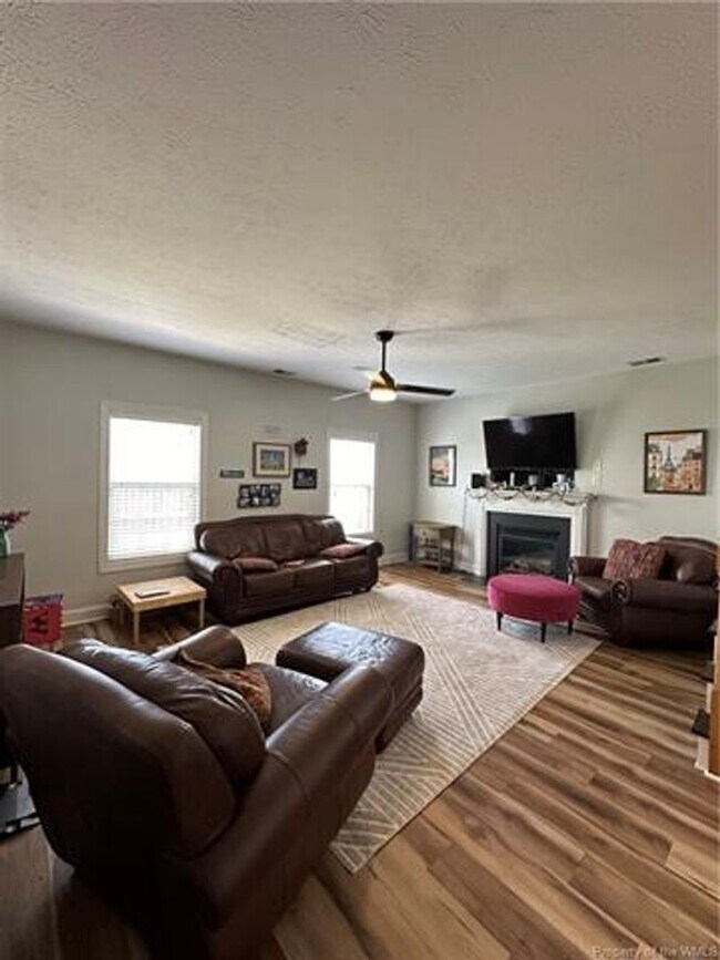 3505 Albert Terrace in Toano, VA - Building Photo - Building Photo