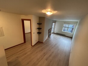 769 Hayes St, Unit #403 in Seattle, WA - Building Photo - Building Photo