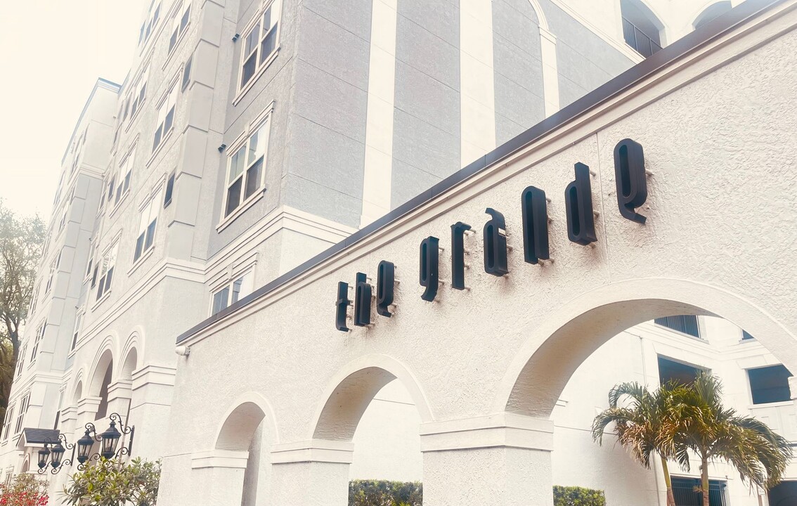 206 E South St in Orlando, FL - Building Photo