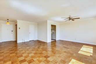 1900 Lyttonsville Rd in Silver Spring, MD - Building Photo - Building Photo