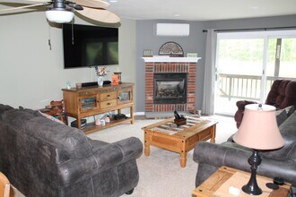 26 Whiteoak Ln in Lincoln, NH - Building Photo - Building Photo
