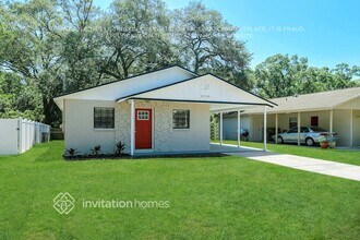 6330 S Selbourne Ave in Tampa, FL - Building Photo - Building Photo