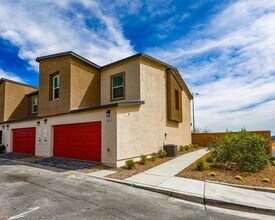 9390 Emerald Mesa St in Enterprise, NV - Building Photo - Building Photo