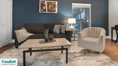 2000 E Lake Pkwy in Marietta, GA - Foto de edificio - Building Photo