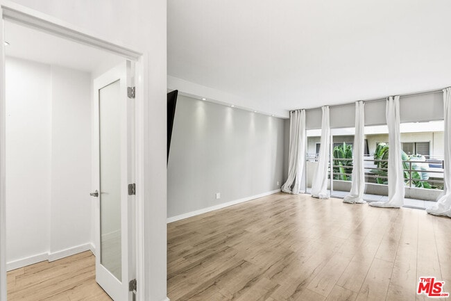 property at 1131 Alta Loma Rd