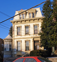 2407 Ohio Ave in Cincinnati, OH - Foto de edificio - Building Photo