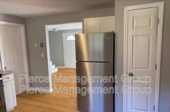 9 Bayberry Ln in Epping, NH - Building Photo - Building Photo