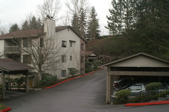 Woodsong Apartments in Bellevue, WA - Building Photo - Other