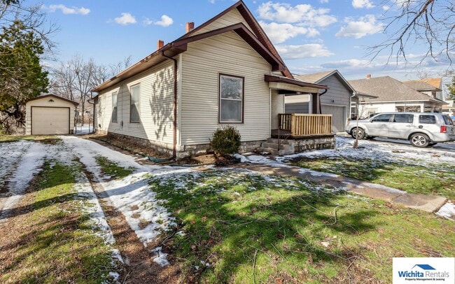 property at 1717 S Water St