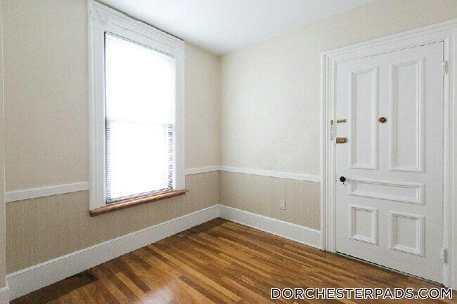 7 Greenmount St in Boston, MA - Building Photo - Building Photo