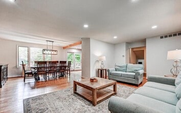 206 Dunbeath Ct in Timonium, MD - Building Photo - Building Photo