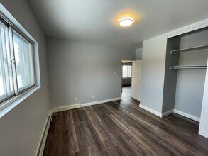 716 Sevilla Park Pl, Unit 716 Sevilla in London, ON - Building Photo - Building Photo