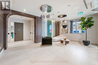 758 Dovercourt Rd in Toronto, ON - Building Photo - Building Photo