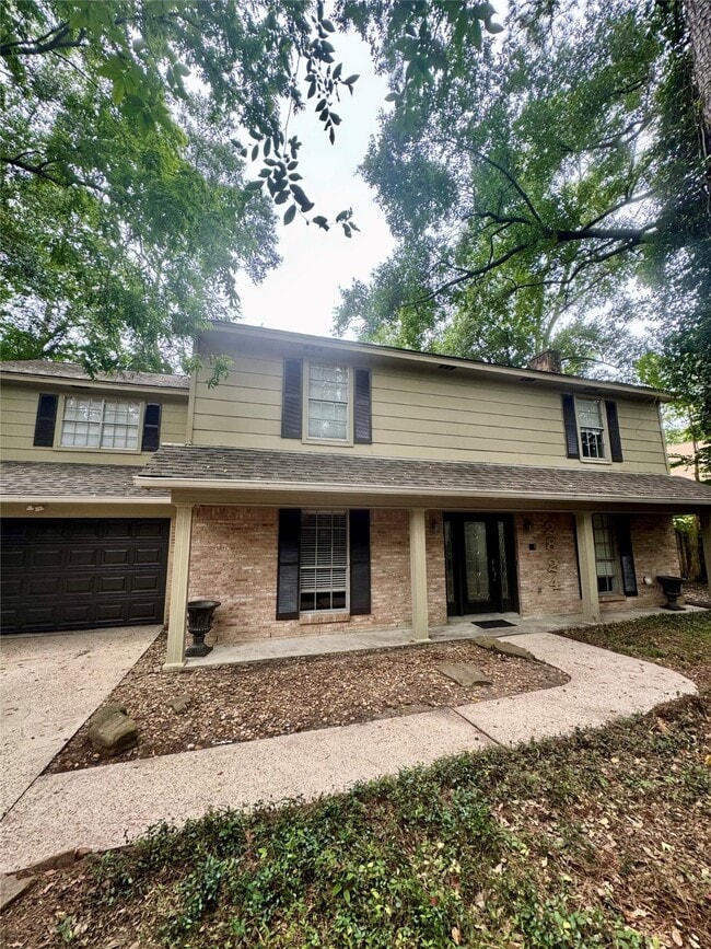 property at 2824 S Logrun Cir