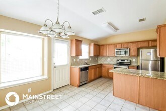3810 Blue Oak Pass in San Antonio, TX - Building Photo - Building Photo