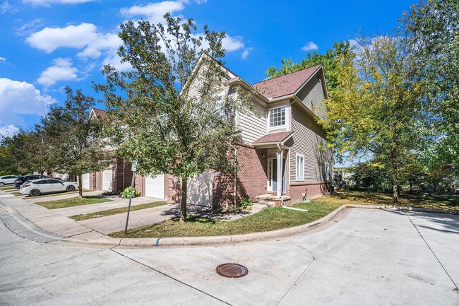 property at 3029 Aspen Lane