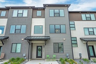 456 Willow Leaf Rd in American Fork, UT - Building Photo