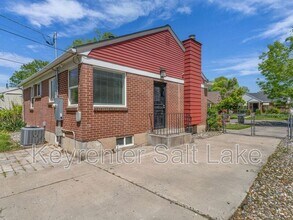 965 MacFarland Dr in Salt Lake City, UT - Building Photo - Building Photo