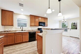 171 Violet in Kyle, TX - Building Photo - Building Photo