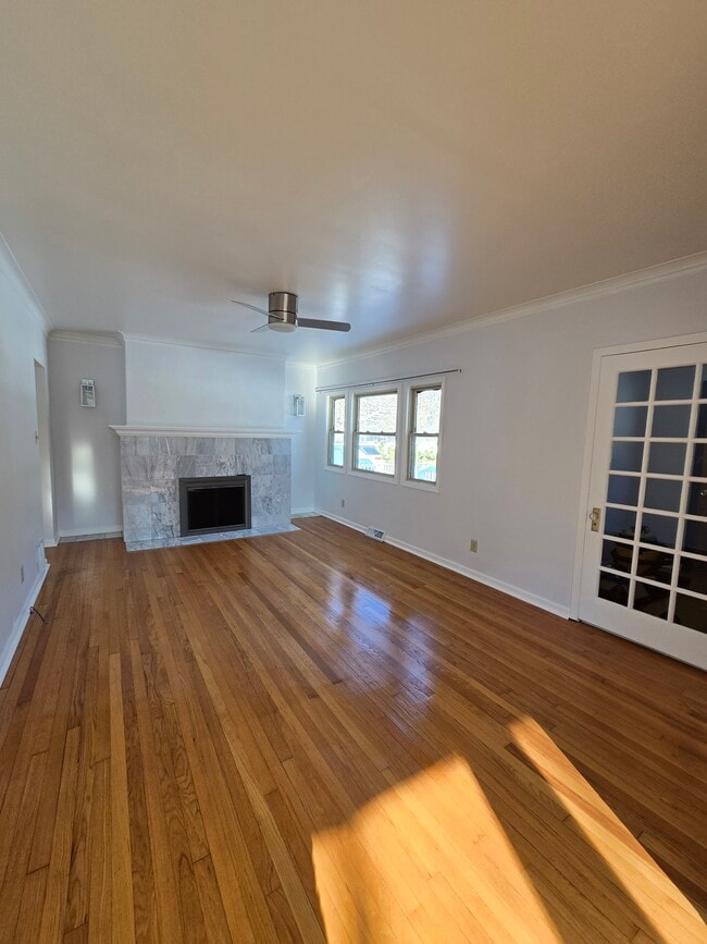 1412 Lake Dr in South Milwaukee, WI - Building Photo - Building Photo