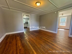 5 Williams St in Waterville, ME - Building Photo - Building Photo