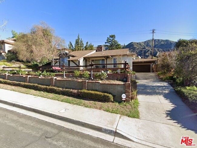 property at 3317 Brookhill St
