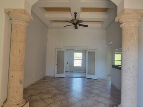 2024 Durango Ave in Laredo, TX - Building Photo - Building Photo