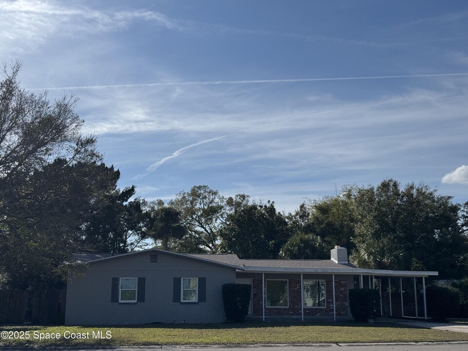 119 Park Ln in Titusville, FL - Building Photo