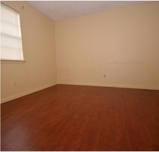 Labette Manor Apartments in Little Rock, AR - Building Photo - Interior Photo