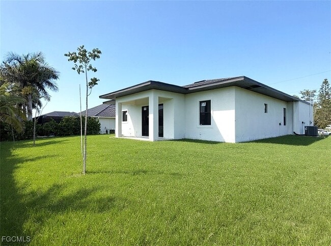 4116 NW 20th Terrace in Cape Coral, FL - Building Photo - Building Photo