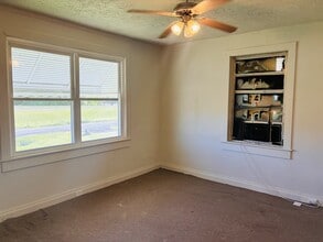 1226 Sizemore St in Gadsden, AL - Building Photo - Building Photo