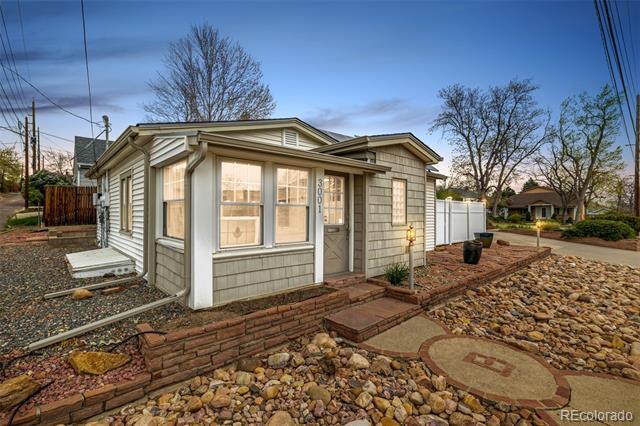 property at 3001 Benton St
