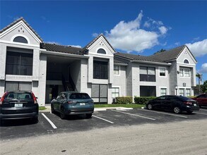 15067 SW 103rd Terrace in Miami, FL - Building Photo - Building Photo