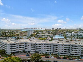 7300 Wayne Ave in Miami Beach, FL - Building Photo - Building Photo