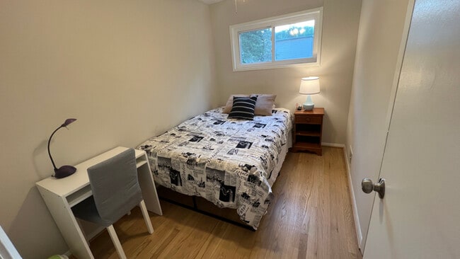 4210 Allison Cir in Fairfax, VA - Foto de edificio - Building Photo