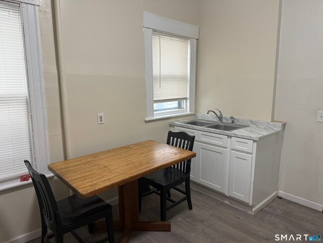 property at 1269 Park Ave