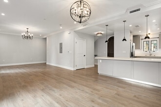 158 S Sierra Madre Blvd in Pasadena, CA - Building Photo - Building Photo