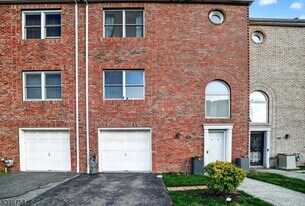 121 Arlington St in Newark, NJ - Building Photo