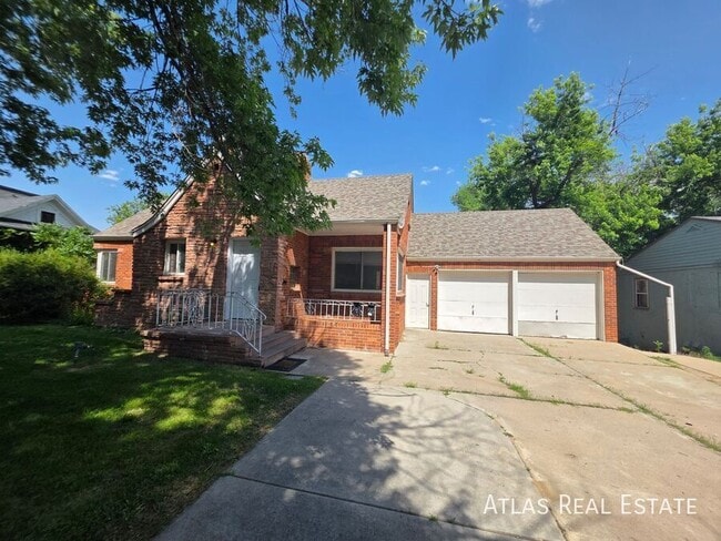 2208 N 10th Ave in Greeley, CO - Building Photo - Building Photo