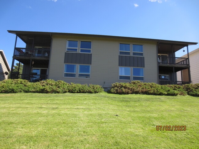 2224 W Foothills Dr, Unit Foothills Drive in Missoula, MT - Building Photo - Building Photo