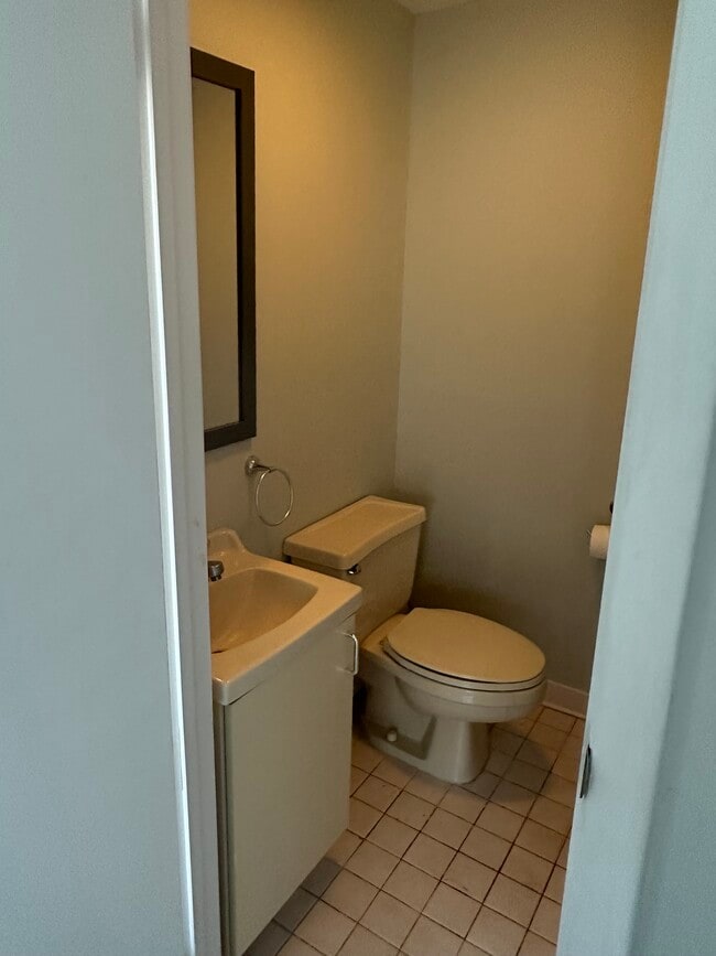 92 Haynes Rd in West Hartford, CT - Building Photo - Building Photo