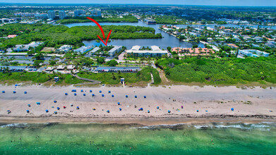 6520 N Ocean Blvd in Ocean Ridge, FL - Building Photo - Building Photo