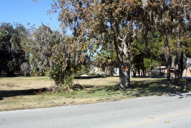 Port Richey Mobile Home Park in Port Richey, FL - Building Photo - Building Photo