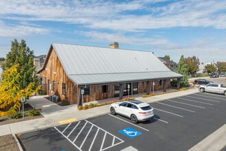 Stonesthrow Residences in Meridian, ID - Building Photo - Building Photo