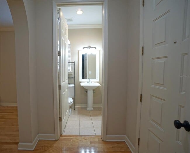 111 S Melville Ave in Tampa, FL - Building Photo - Building Photo