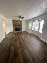 290 Carmon Dr in Canton, GA - Building Photo - Building Photo