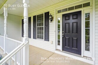 70 Ruby Glen Ln in Fredericksburg, VA - Building Photo - Building Photo