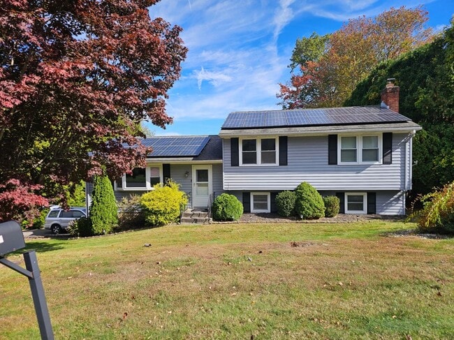 222 Crest Ave